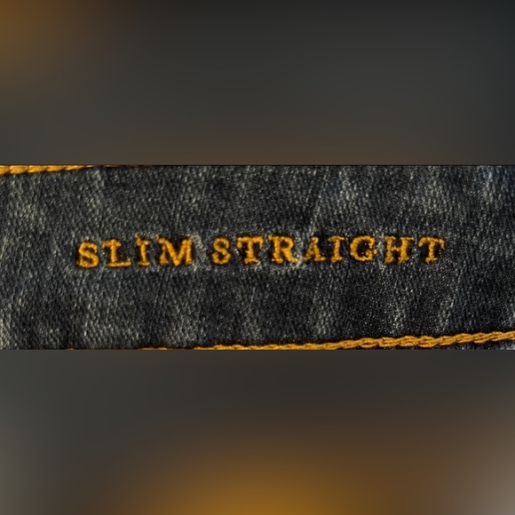 American Eagle Blue Jeans. Size 29x32. Color Blue. - Picture 4 of 5